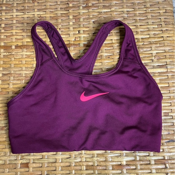 Nike Dri Fit Sports Bra - Picture 3 of 6